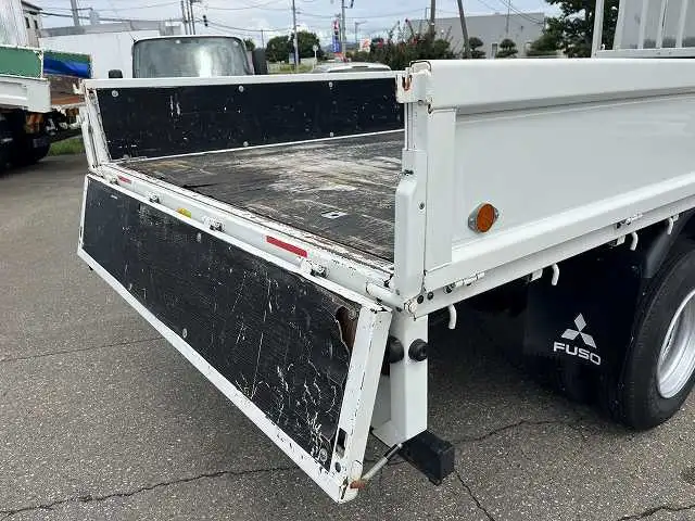 三菱 キャンター 小型 平ボディ TKG-FGB70 H26の中古トラック画像7
