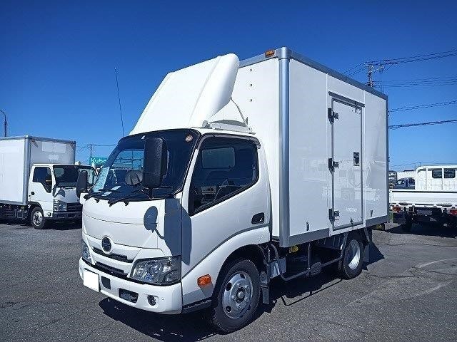 日野 デュトロ 小型 アルミバン サイドドア TKG-XZC600M の中古トラック【車両No.185989】