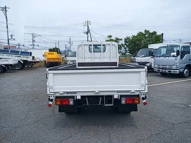 トヨタ トヨエース 小型 平ボディ TKG-XZC600 H29の中古トラック画像4