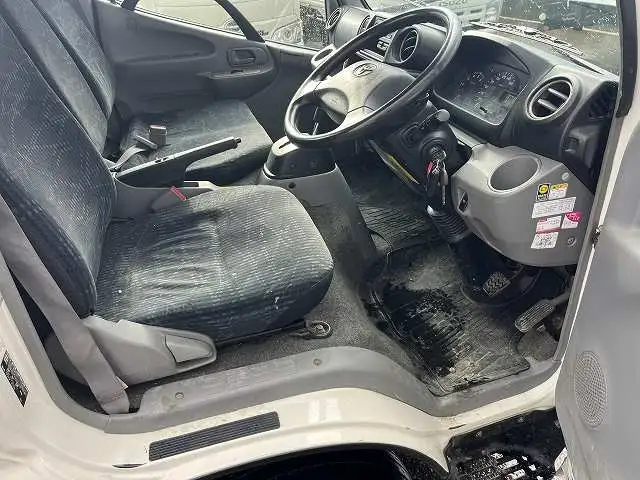 トヨタ ダイナ 小型 平ボディ LDF-KDY281 H31/R1の中古トラック画像12