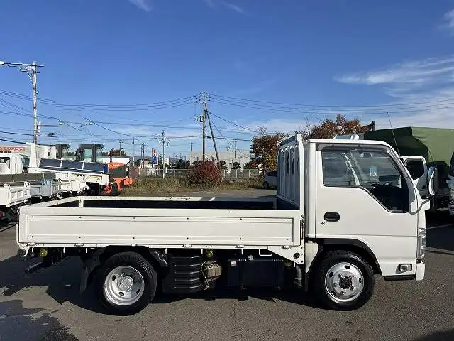 いすゞ エルフ 小型 平ボディ TKG-NJS85A H26の中古トラック画像2