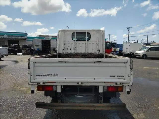 日産 アトラス 小型 平ボディ Wキャブ SDG-SZ5F24の中古トラック画像4