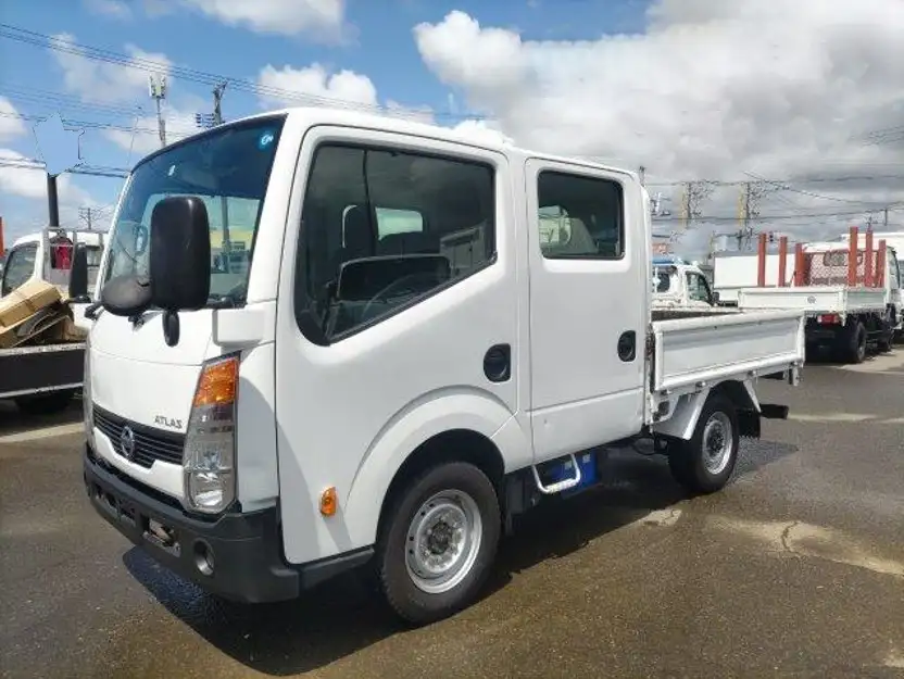 日産 アトラス 小型 平ボディ Wキャブ SDG-SZ5F24の中古トラック画像1