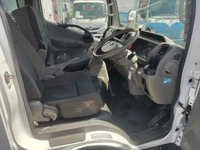 日産 アトラス 小型 平ボディ Wキャブ SDG-SZ5F24の中古トラック画像11