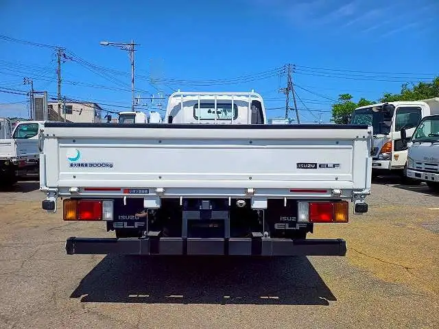 いすゞ エルフ 小型 平ボディ TRG-NPR85AR H30の中古トラック画像4