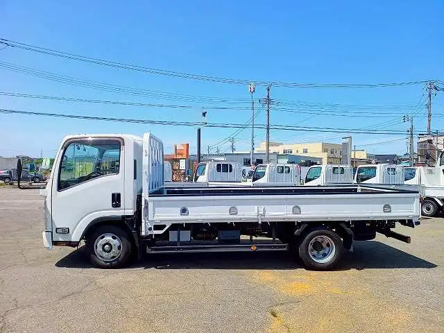 いすゞ エルフ 小型 平ボディ TRG-NPR85AR H30の中古トラック画像5