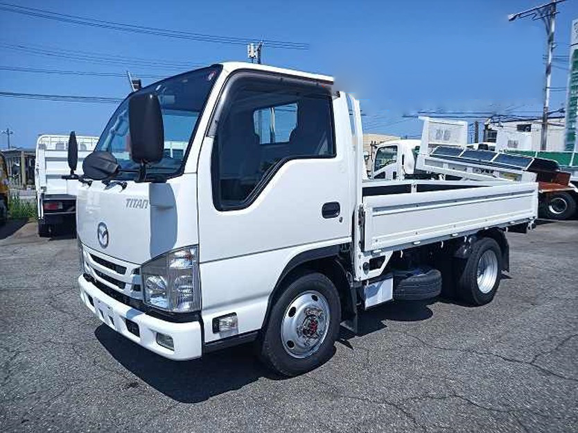 マツダ タイタン 小型 平ボディ Wキャブ TKG-LHR85A の中古トラック【車両No.175528】