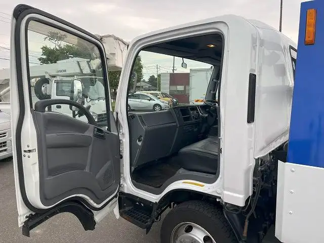いすゞ エルフ 小型 車両重機運搬 ラジコン ウインチの中古トラック画像12