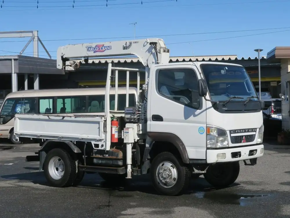 三菱 キャンター 小型 クレーン付 床鉄板 3段の中古トラック画像2