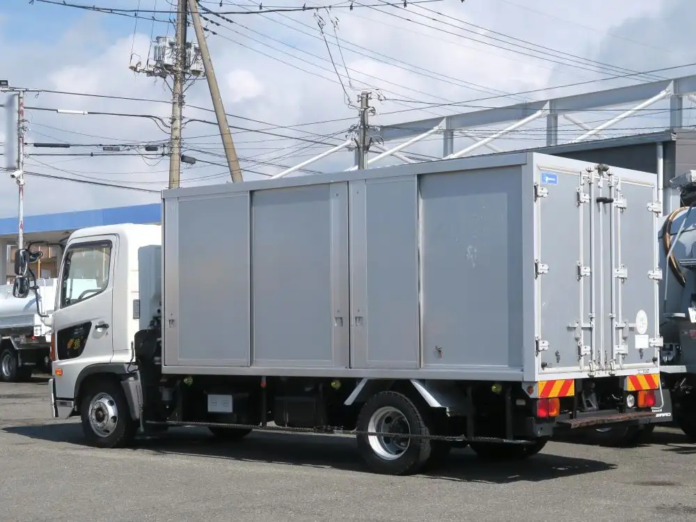 日野 レンジャー 中型/増トン アルミバン サイドドア TKG-FC9JGAAの中古トラック画像5