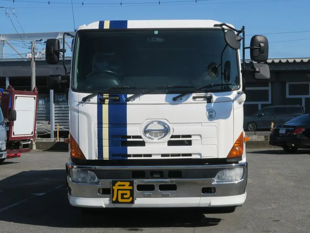 日野 プロフィア 大型 タンク車 ローリー QKG-GN1APBGの中古トラック画像2