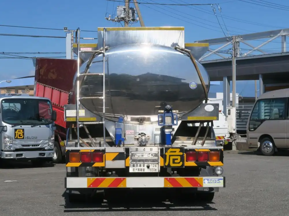 日野 プロフィア 大型 タンク車 ローリー QKG-GN1APBGの中古トラック画像4