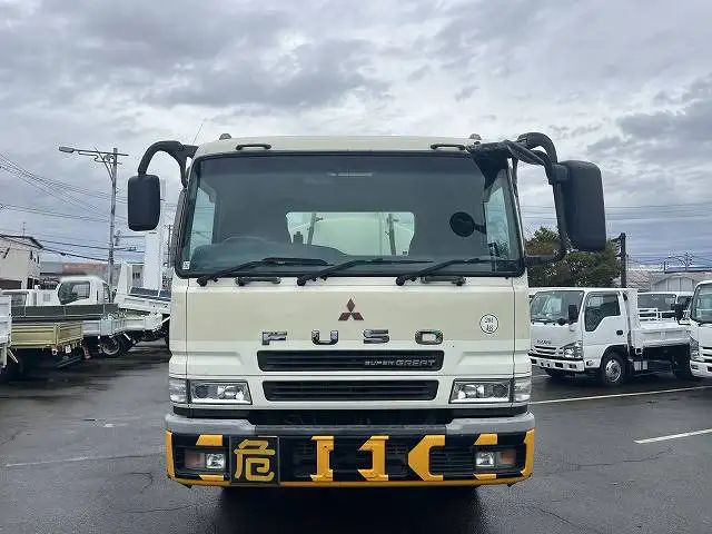 三菱 スーパーグレート 大型 タンク車 ローリー KL-FT50JNYの中古トラック画像2