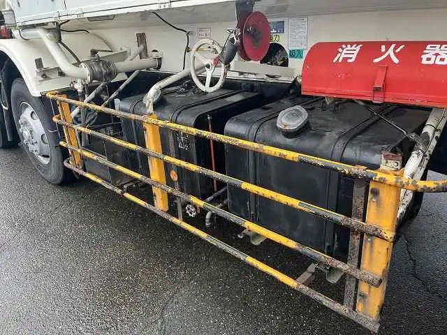 三菱 スーパーグレート 大型 タンク車 ローリー KL-FT50JNYの中古トラック画像14