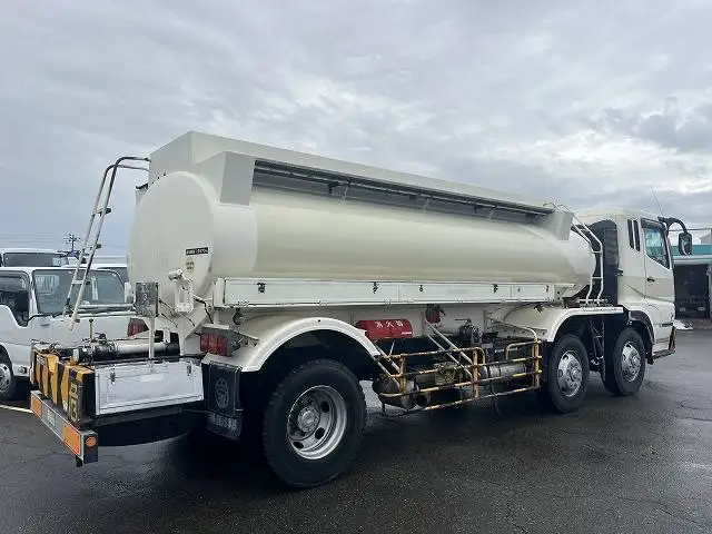 三菱 スーパーグレート 大型 タンク車 ローリー KL-FT50JNYの中古トラック画像4