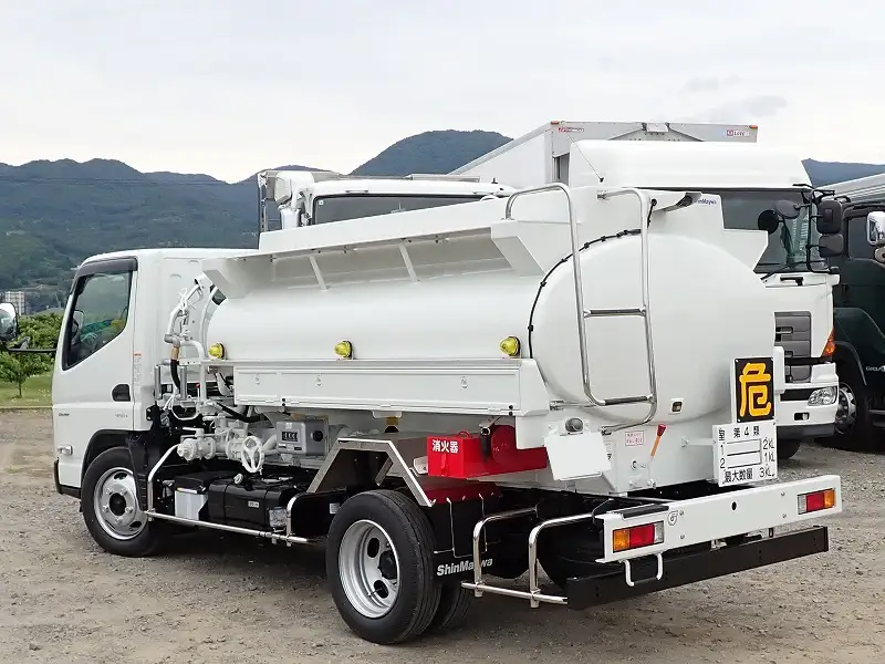 三菱 キャンター 小型 タンク車 ローリー 2RG-FGA50の中古トラック画像5