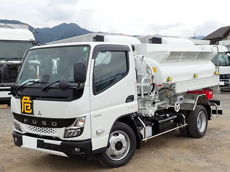 三菱 キャンター 小型 タンク車 ローリー 2RG-FGA50の中古トラック画像1