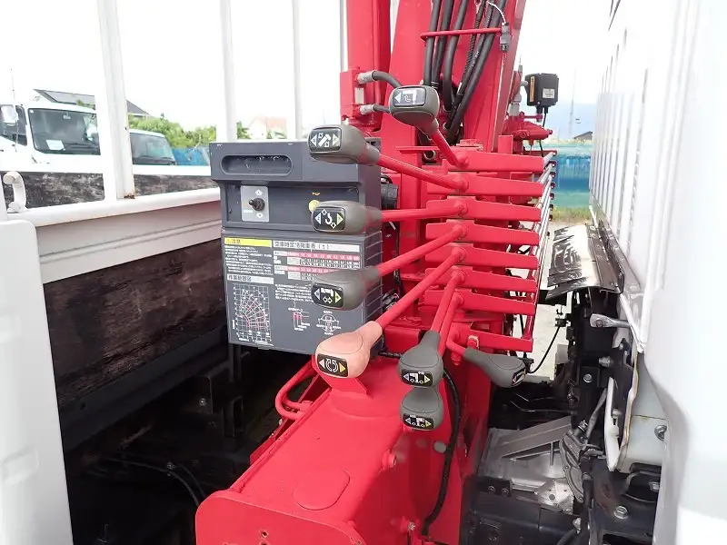 三菱 キャンター 小型 クレーン付 3段 フックインの中古トラック画像10