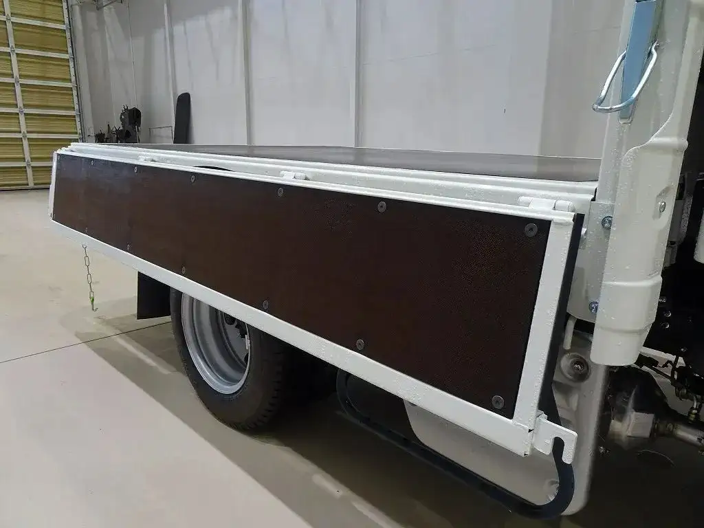 日野 デュトロ 小型 平ボディ Wキャブ 2DG-XZU685Mの中古トラック画像9