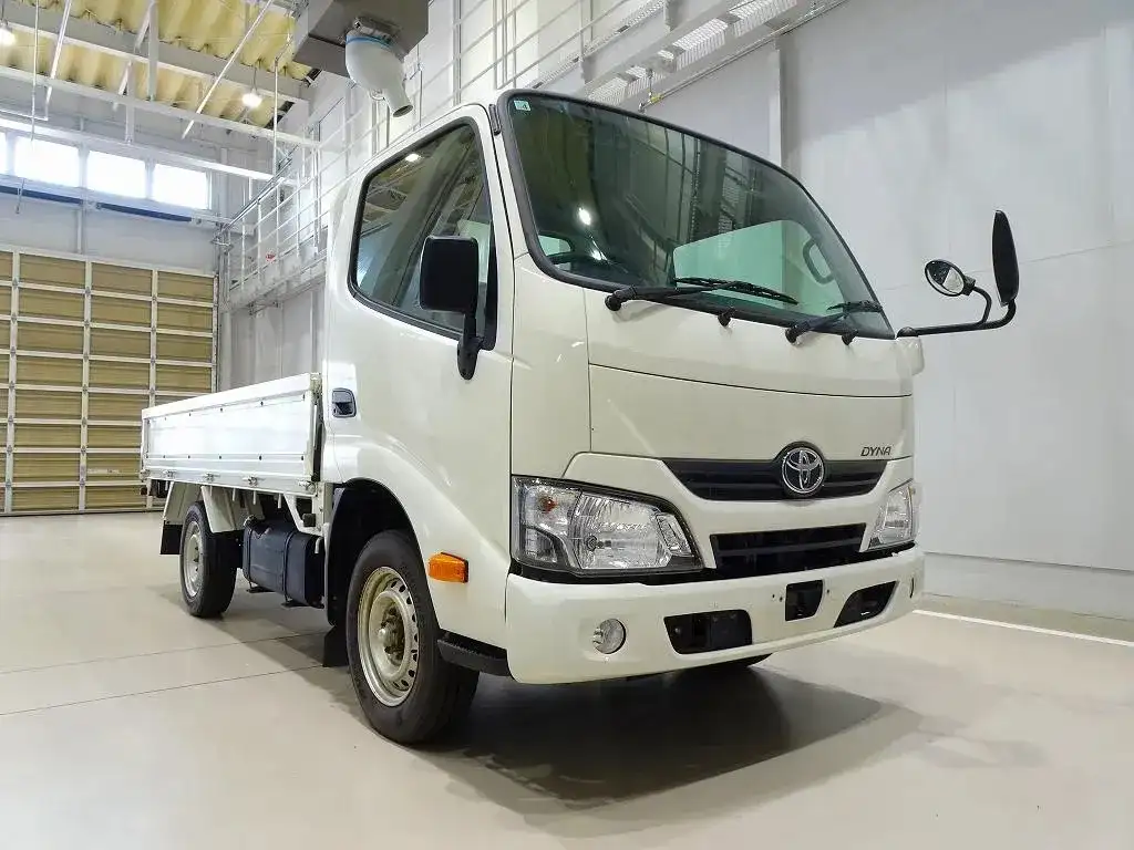 トヨタ ダイナ 小型 平ボディ LDF-KDY281 R2の中古トラック画像2