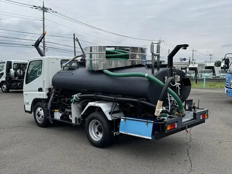 三菱 キャンター 小型 タンク車 バキューム 2RG-FEAV0の中古トラック画像5
