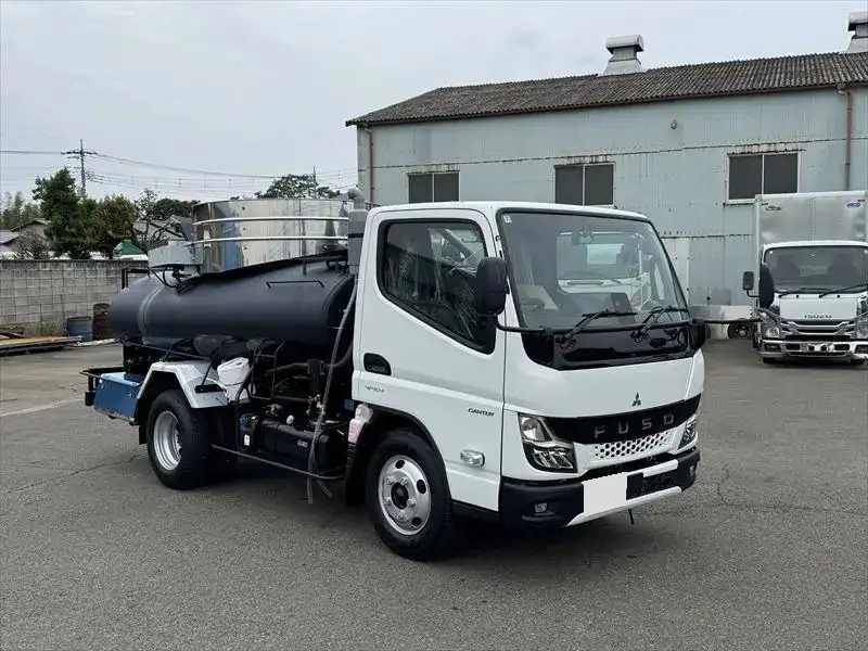 三菱 キャンター 小型 タンク車 バキューム 2RG-FEAV0の中古トラック画像2