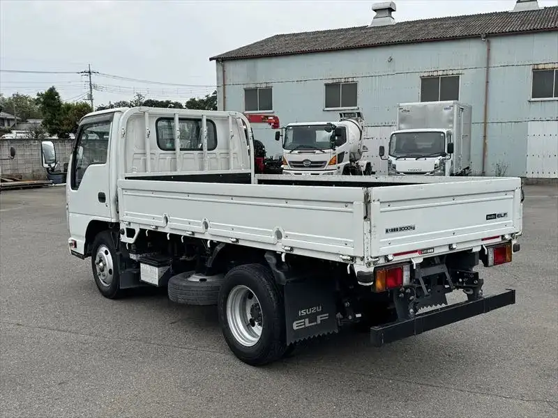 いすゞ エルフ 小型 平ボディ TRG-NKR85A H28の中古トラック画像4