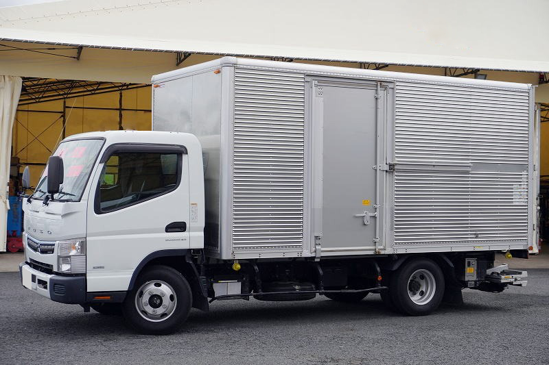 三菱 キャンター 小型 アルミバン パワーゲート サイドドア の中古トラック【車両No.190090】