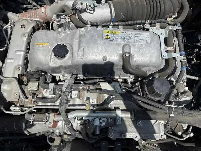 いすゞ ギガ 大型 ミキサー・ポンプ ベッド 2KG-CXZ77CTの中古トラック画像19