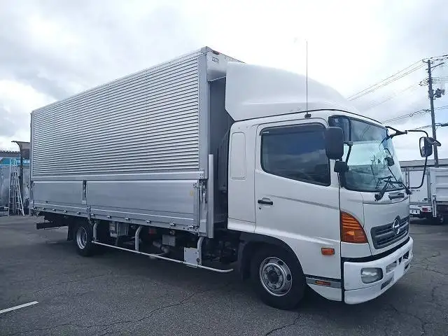 日野 レンジャー 中型/増トン ウイング エアサス ベッドの中古トラック画像3