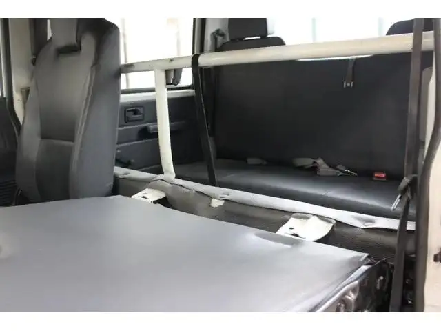 いすゞ エルフ 小型 平ボディ Wキャブ パワーゲートの中古トラック画像9
