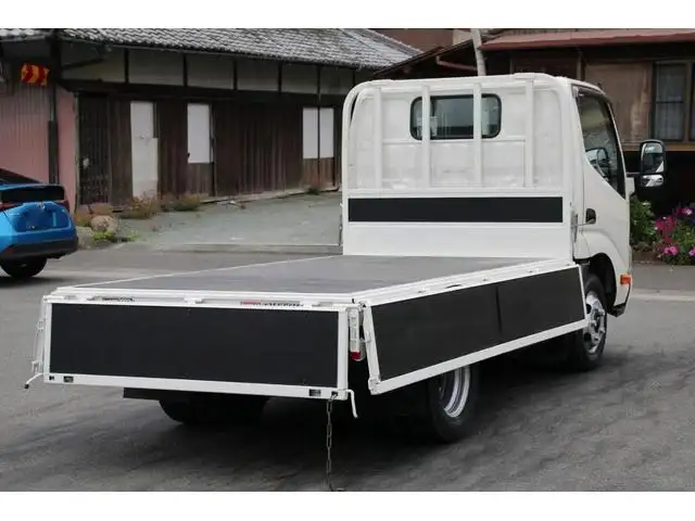 日野 デュトロ 小型 平ボディ  H25の中古トラック画像4