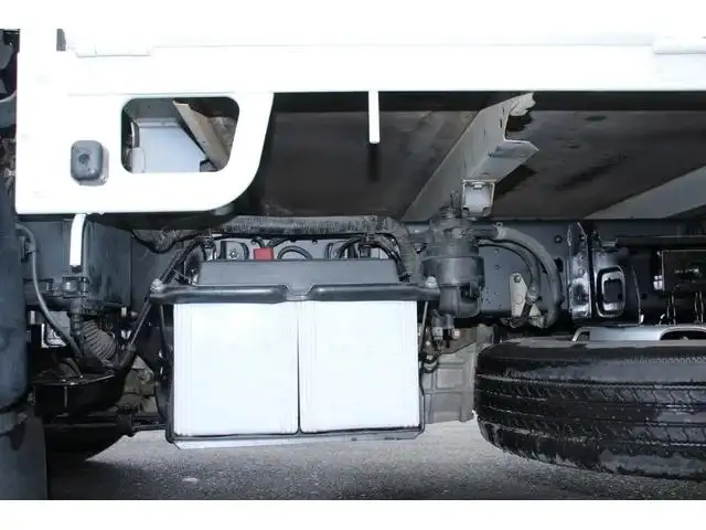 日野 デュトロ 小型 平ボディ  H25の中古トラック画像15