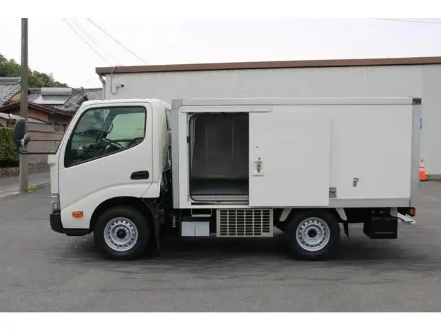 トヨタ トヨエース 小型 冷凍冷蔵 低温 サイドドアの中古トラック画像3
