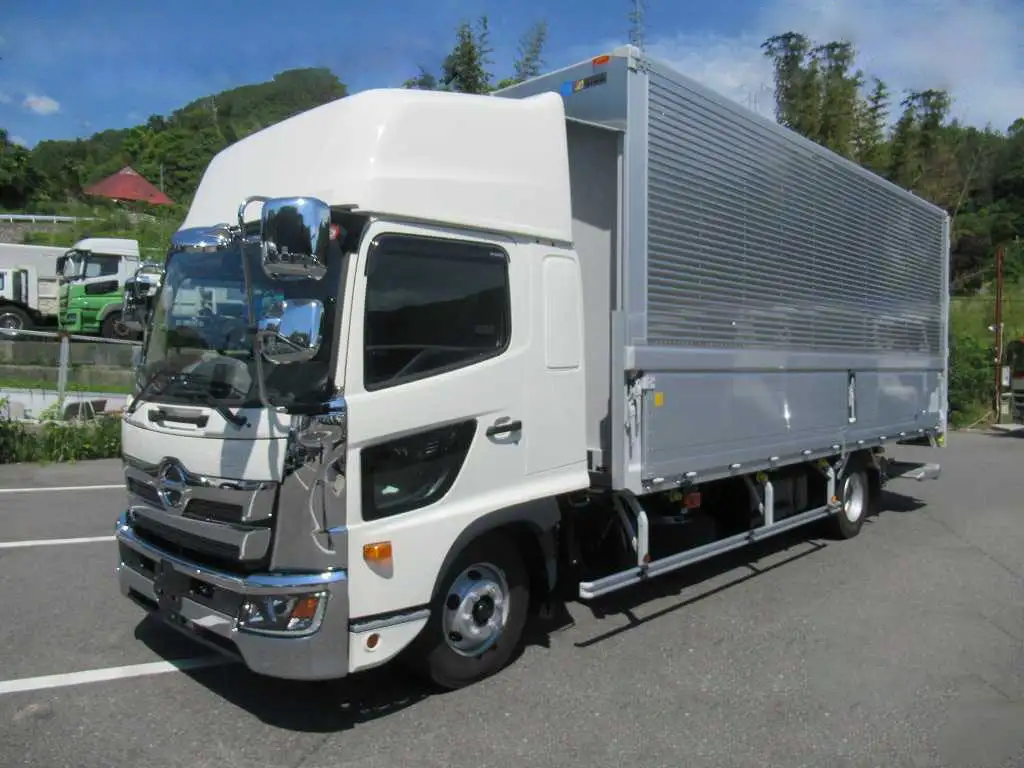 日野 レンジャー 中型/増トン ウイング パワーゲート エアサスの中古トラック画像1