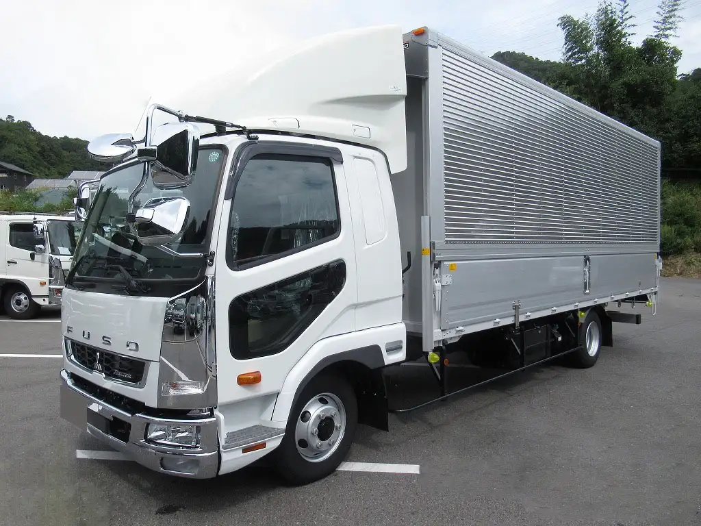 三菱 ファイター 中型/増トン ウイング エアサス ベッドの中古トラック画像1