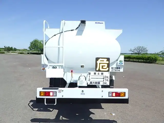 三菱 キャンター 小型 タンク車 ローリー 2RG-FEAV0の中古トラック画像3