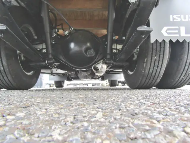 いすゞ エルフ 小型 平ボディ 2RG-NJR88AF R6の中古トラック画像18