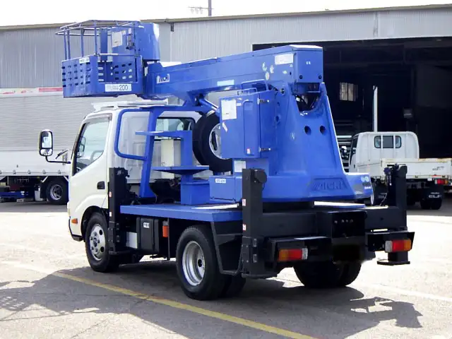 トヨタ ダイナ 小型 高所・建柱車 高所作業車 TKG-XZU600Hの中古トラック画像3