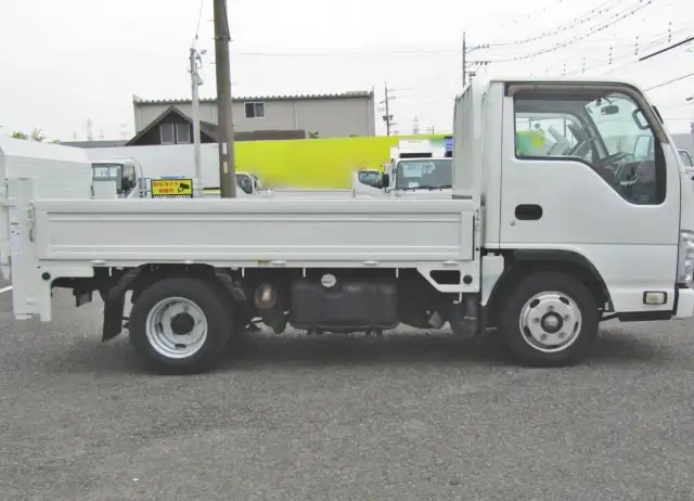 いすゞ エルフ 小型 平ボディ パワーゲート 床鉄板の中古トラック画像3
