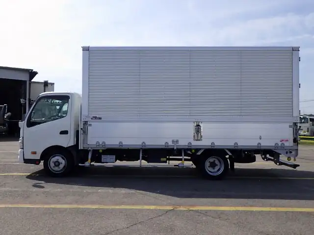 日野 デュトロ 小型 ウイング TKG-XZU720M H27の中古トラック画像5