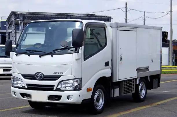 トヨタ ダイナ 小型 冷凍冷蔵 低温 床ステンの中古トラック画像1