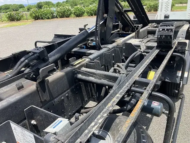 いすゞ エルフ 小型 車両重機運搬 ラジコン ウインチの中古トラック画像16