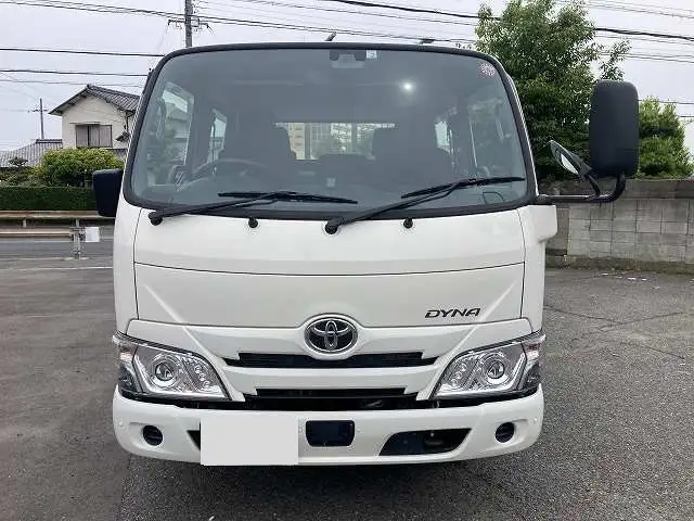 トヨタ ダイナ 小型 平ボディ Wキャブ 2PG-GDY231の中古トラック画像2