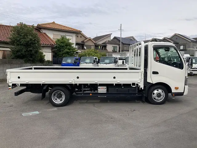 日野 デュトロ 小型 平ボディ 床鉄板 2RG-XZU712Mの中古トラック画像3