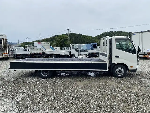 トヨタ ダイナ 小型 平ボディ TKG-XZU722 H30の中古トラック画像6