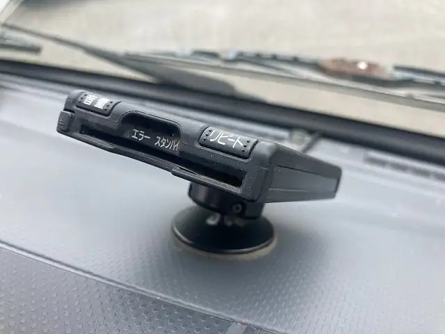 いすゞ エルフ 小型 平ボディ パワーゲート 床鉄板の中古トラック画像15