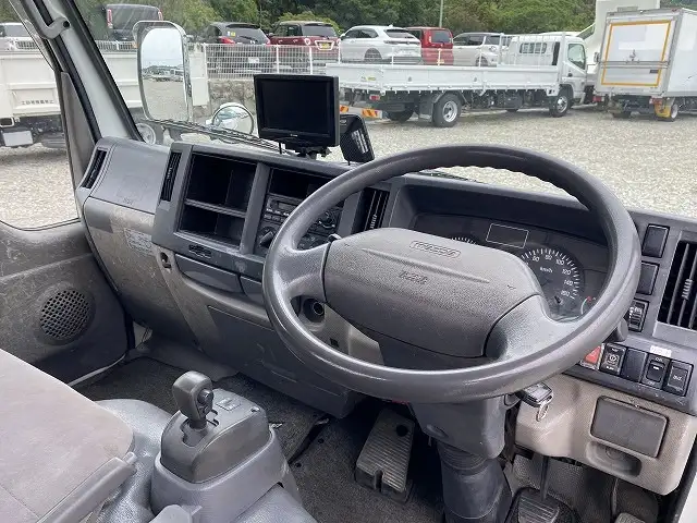 マツダ タイタン 小型 平ボディ パワーゲート 床鉄板の中古トラック画像12