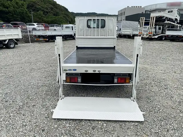 マツダ タイタン 小型 平ボディ パワーゲート 床鉄板の中古トラック画像8