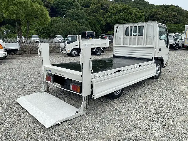マツダ タイタン 小型 平ボディ パワーゲート 床鉄板の中古トラック画像7